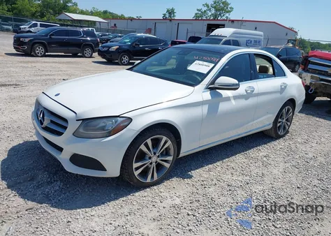 2017 Mercedes-Benz C 300 4Matic/Luxury 4Matic/Sport 4Matic from USA, damaged, VIN 55SWF4KB1HU205787